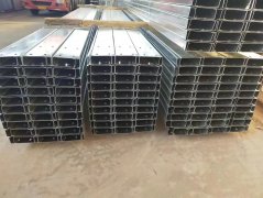 <b>往往项目经验更丰富</b>