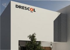 确保了建筑装饰面在大面积铺贴后仍能保持极高