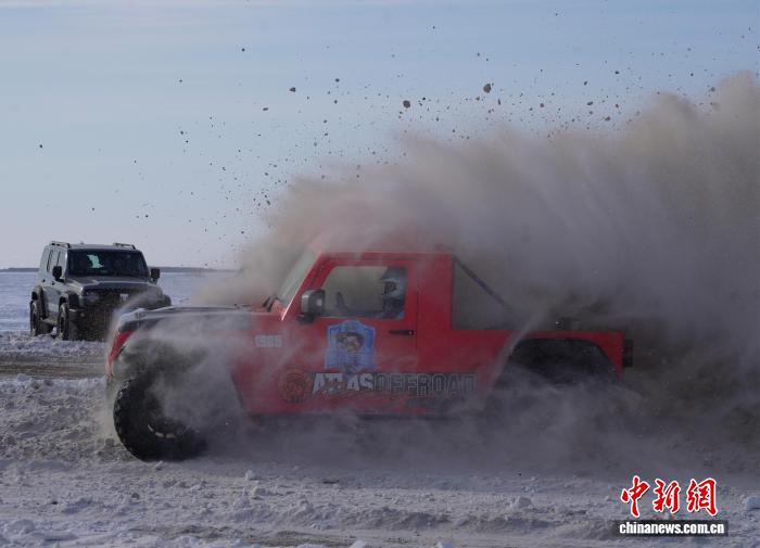 冰超燃爆界江雪原，同江中俄越野赛场地赛收官