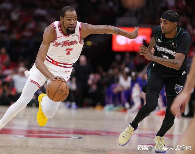 NBA常规赛收官战：骑士惨败老鹰，火箭爆冷失利