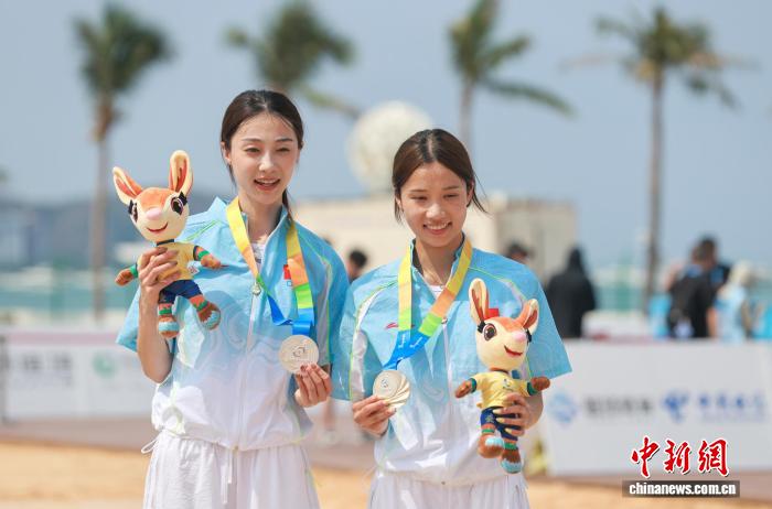 中国女将并列三亚亚沙会女子跳高赛亚军